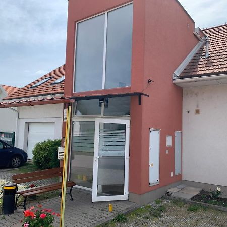 Apartment Biely Kostol Экстерьер фото